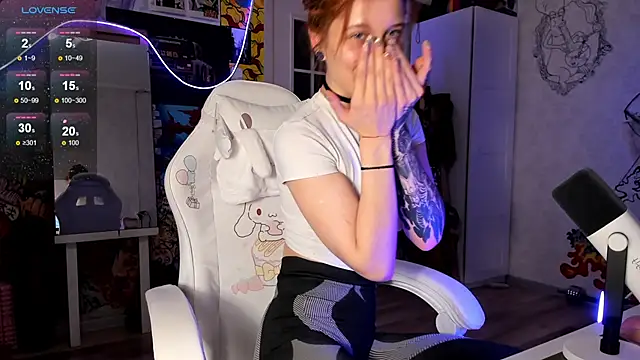 Sunny Mouse  online show from 12.04.24