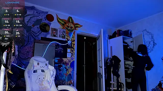 Sunny Mouse  online show from 12.13.24