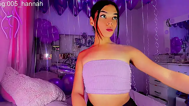 Hannahsmit online show from 10.22.25