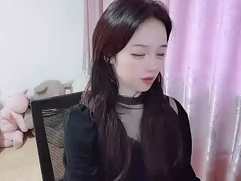 Snapshot of wwcc123 chatting on 10.23.25 wwcc123 online show from 10.23.25