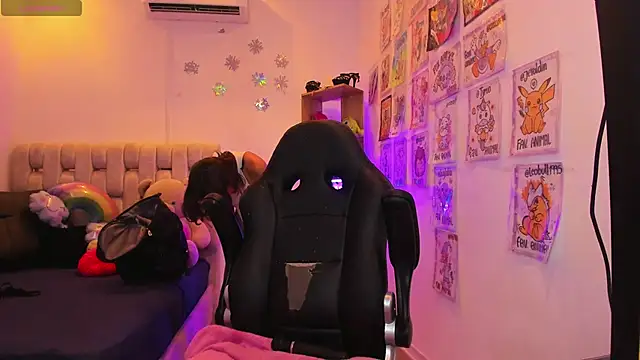 Gorgeous Team online show from 02.19.25