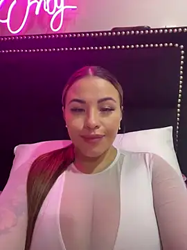 sexyyykloee online show from 03.02.26