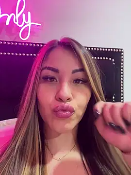 sexyyykloee online show from 04.09.26