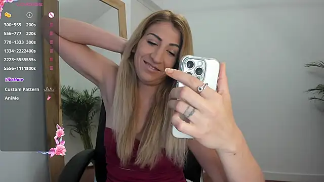 sofiah  online show from 02.23.25