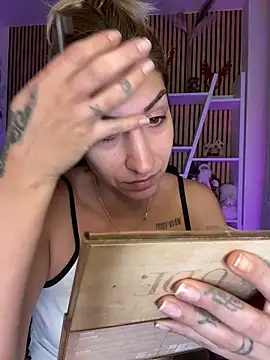 Snapshot of sofiah_ chatting on 01.07.26 sofiah online show from 01.07.26