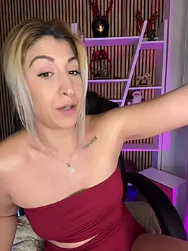 Snapshot of sofiah_ chatting on 01.11.26 sofiah online show from 01.11.26