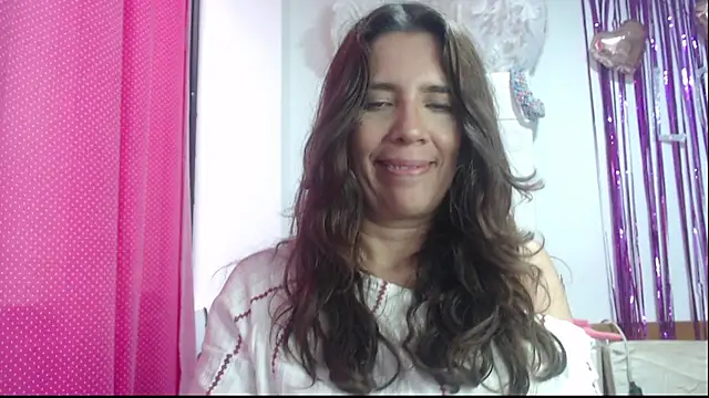 Victoria meester online show from 02.18.25