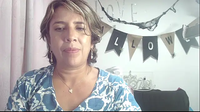 Victoria meester online show from 10.07.25