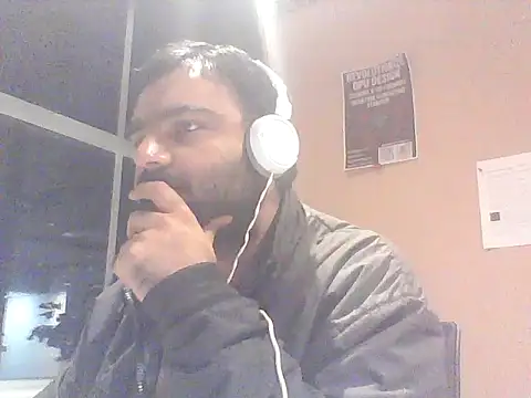 Snapshot of JohnBond009 chatting on 04.17.26 JohnBond009 online show from 04.17.26