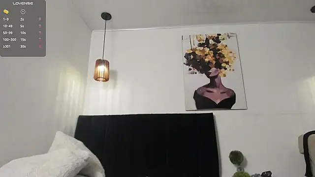 dolly zoe online show from 03.30.26