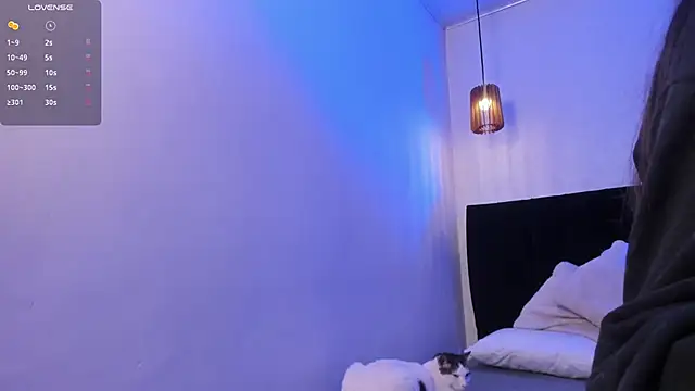 dolly zoe online show from 04.21.26