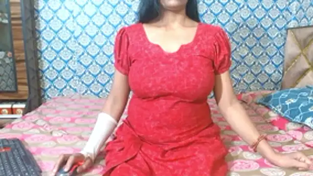 Snapshot of nikitahot3 chatting on 11.17.25 nikitahot3 online show from 11.17.25