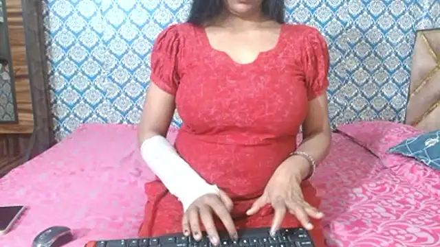 nikitahot3 online show from 12.18.25