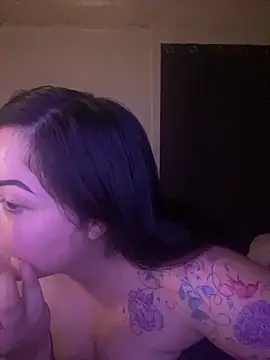 xocrybaby online show from 10.13.25