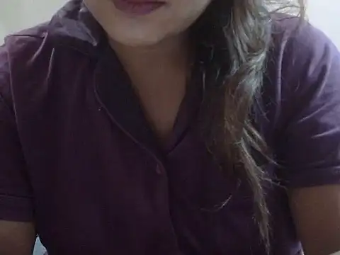 Snapshot of shekira99 chatting on 05.01.26 shekira99 online show from 05.01.26
