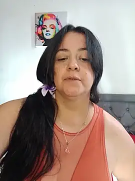 lucia vonne  online show from 07.23.26