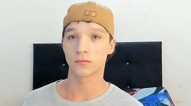 Snapshot of angelcortes chatting on 01.23.25 angelcortes online show from 01.23.25