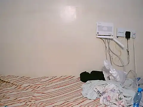 Snapshot of Sweet_nelly chatting on 09.13.25 Sweet nelly online show from 09.13.25