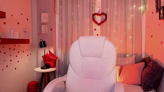 CoralineRicce  online show from 03.07.25