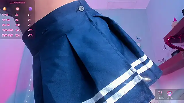 CoralineRicce  online show from 12.22.25