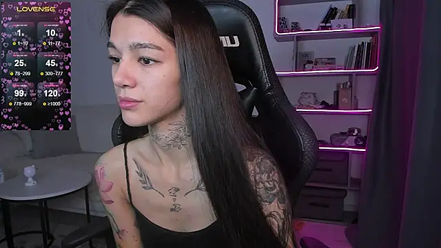 vinkitinkii online show from 12.25.24