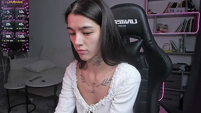 vinkitinkii online show from 02.04.25