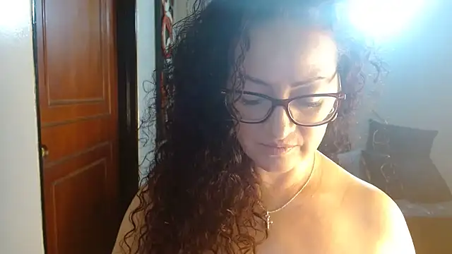 Snapshot of MATURETOPASIO chatting on 01.19.25 MATURETOPASIO online show from 01.19.25