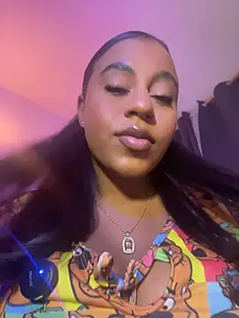 Snapshot of charlotteeruss chatting on 07.18.26 charlotteeruss online show from 07.18.26