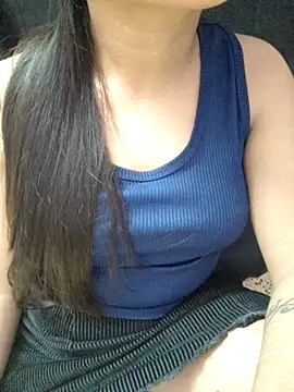 Snapshot of Roshni_98 chatting on 10.09.25 Roshni 98 online show from 10.09.25