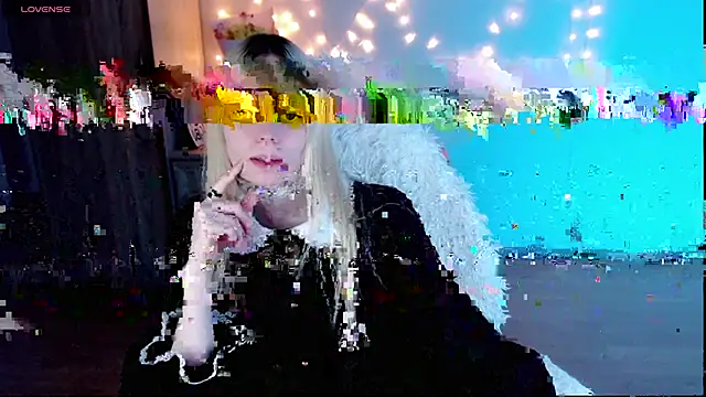 Emily Nyaffee online show from 02.22.25