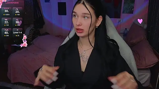 Amanda Tender online show from 11.23.25