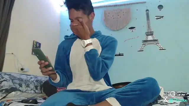 Snapshot of Tylerfordxxx chatting on 12.03.24 Tylerfordxxx online show from 12.03.24