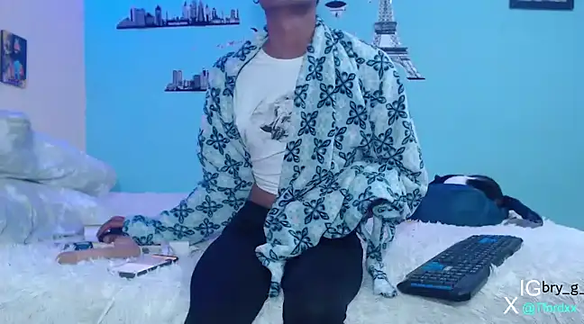 Snapshot of Tylerfordxxx chatting on 12.10.24 Tylerfordxxx online show from 12.10.24