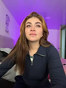 Snapshot of babesamanta chatting on 05.25.26 babesamanta online show from 05.25.26