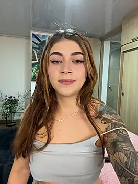 Snapshot of babesamanta chatting on 06.27.26 babesamanta online show from 06.27.26