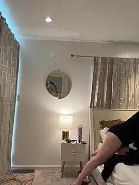 LadyLena1 online show from 01.17.25