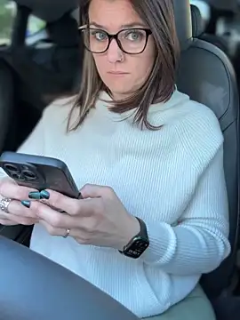 LadyLena1 online show from 09.15.25