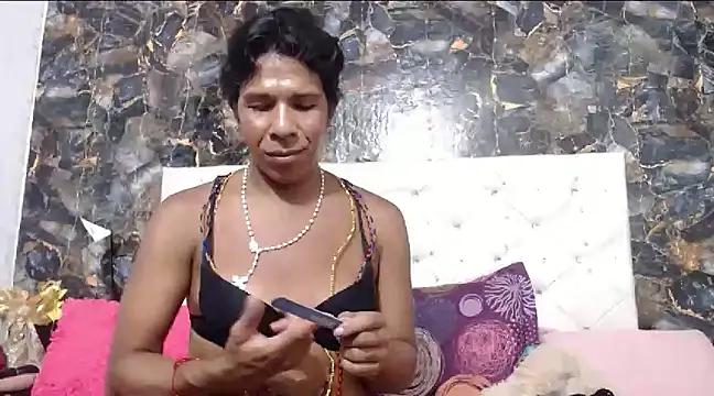 DesireDirtyTS   online show from 03.16.25