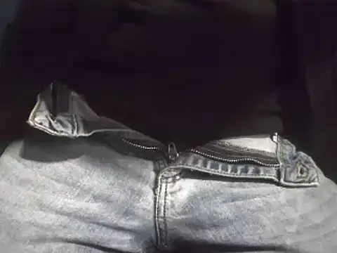 Snapshot of Pol8822 chatting on 01.15.25 Pol8822 online show from 01.15.25