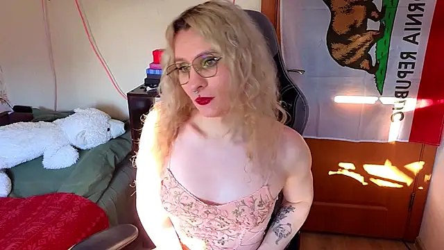 Lori Myaf online show from 02.18.26