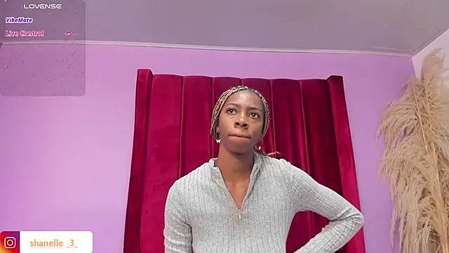 Snapshot of Shanelle__ chatting on 02.02.26 Shanelle online show from 02.02.26