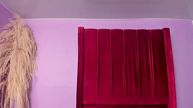 Snapshot of Shanelle__ chatting on 02.19.26 Shanelle online show from 02.19.26