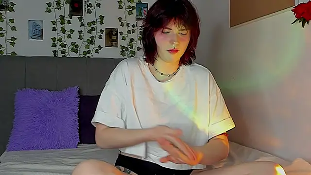 miss Lizzy online show from 01.10.25