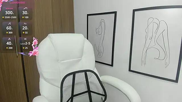 cutewhitneyr online show from 01.29.25