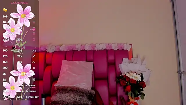 Snapshot of desire_matture chatting on 01.24.25 desire matture online show from 01.24.25