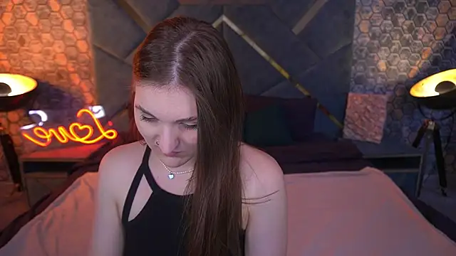 EmmyCharmm online show from 09.26.25