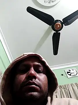 Snapshot of Niladri1410 chatting on 12.28.24 Niladri1410 online show from 12.28.24