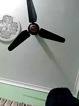 Snapshot of Niladri1410 chatting on 12.28.24 Niladri1410 online show from 12.28.24