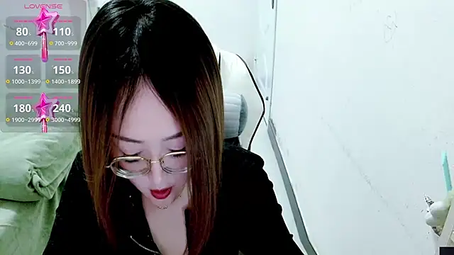 -orange  online show from 02.24.25