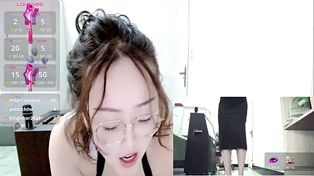 -orange  online show from 03.18.25